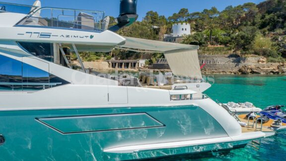 Gran Abe II gallery image