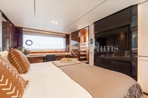 MIO BARCO II gallery image